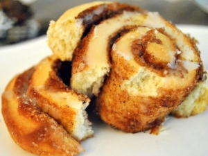 recipe for key's cafe famous caramel rolls