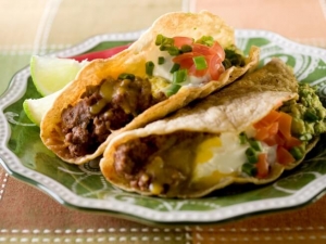 recipe for easy beef and bean tacos