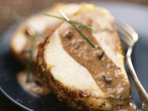 recipe for slow cooker pork tenderloin with plum sauce