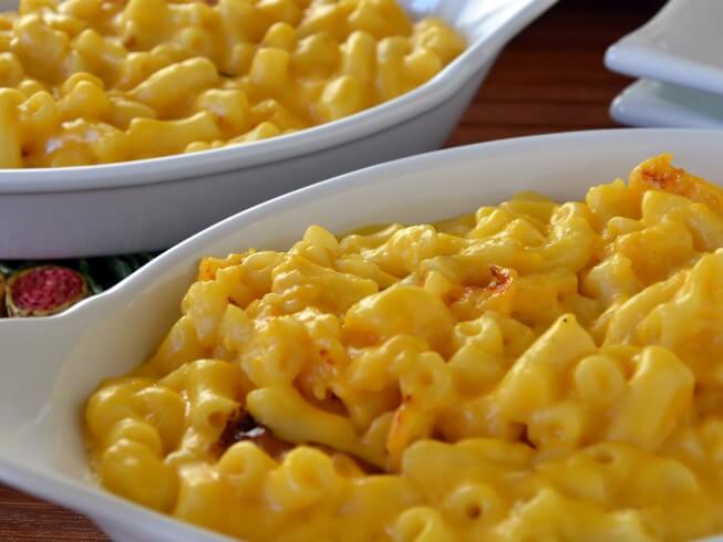mac and cheese for 100 people