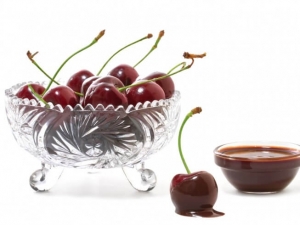 recipe for wine soaked bittersweet chocolate covered cherries