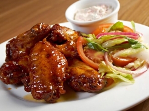 recipe for slow cooker spicy honey barbecue chicken wings