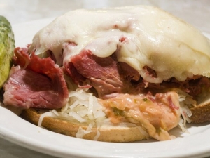 recipe for open-faced reuben sandwiches