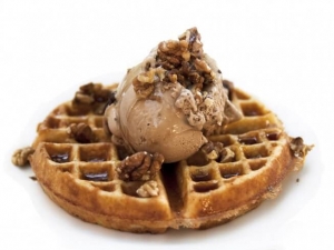 recipe for buttermilk pecan waffles
