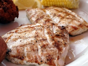 recipe for grilled amberjack au poivre