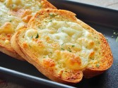 Cheese And Garlic Bread For A Crowd