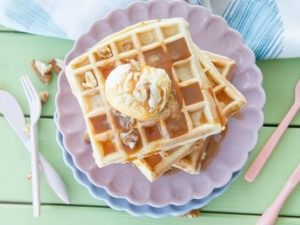 recipe for egg nog waffles