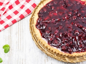 recipe for nearly sugar-free cherry pie