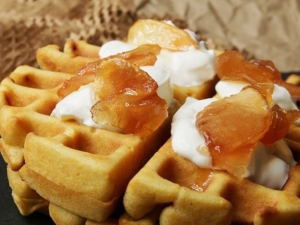 recipe for barley waffles with warm maple-apple compote
