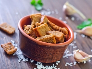 recipe for toaster oven or air fryer chunky croutons