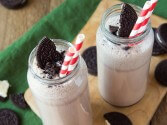 Cookies 'n' Cream Frappe Recipe