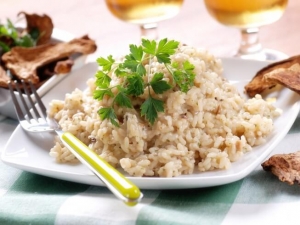 recipe for risotto with homemade turkey broth and porcini mushrooms