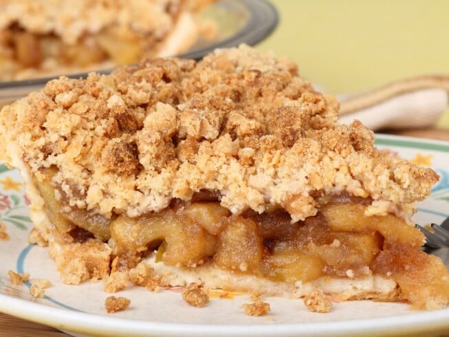 Grandma's Apple Pie Recipe | CDKitchen.com