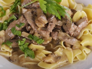 recipe for filet mignon stroganoff