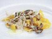 Pasta with White Mushroom Sauce