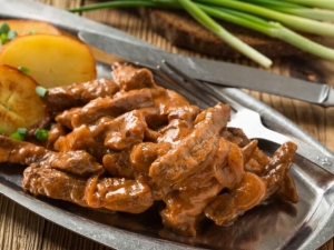 recipe for jackie kennedy's beef stroganoff