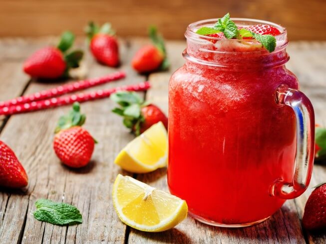 Fresh Strawberry Lemonade