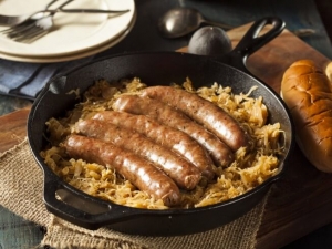 Caramelized Onions and Brats - Seth McGinn's CanCooker