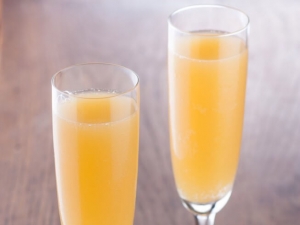 recipe for peach bellini cocktail