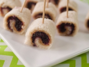 recipe for peanut butter roll ups