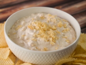 recipe for chips-in-the-dip mayo clam dip