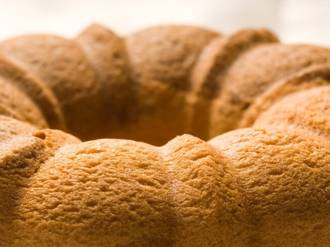 Easy Applesauce Bundt Cake Recipe - Using a box of cake mix!