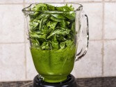 Blender Pesto
