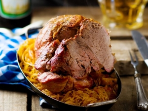 recipe for slow cooker boston butt with sauerkraut