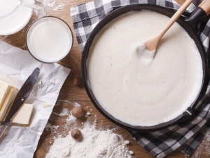 recipe for basic bechamel (white sauce) and variations