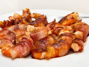 recipe for bacon wrapped grilled shrimp stuffed with spicy cheese