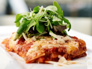 recipe for luscious italian sausage lasagna
