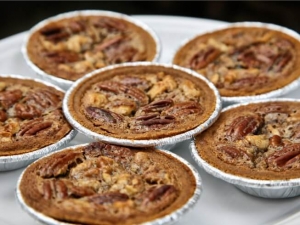 recipe for miniature pecan pies