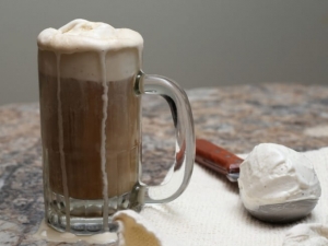 recipe for grown-up root beer float