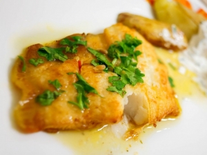 recipe for apricot-glazed halibut