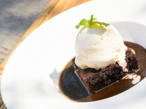 recipe for copycat bill knapp's chocolate cake