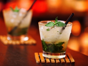 recipe for miss lara's perfect mint julep cocktail