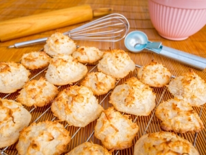 recipe for cardamom coconut macaroons