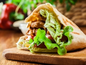recipe for chicago style gyros sandwich