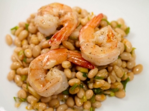 recipe for seared shrimp with white beans and tangerine