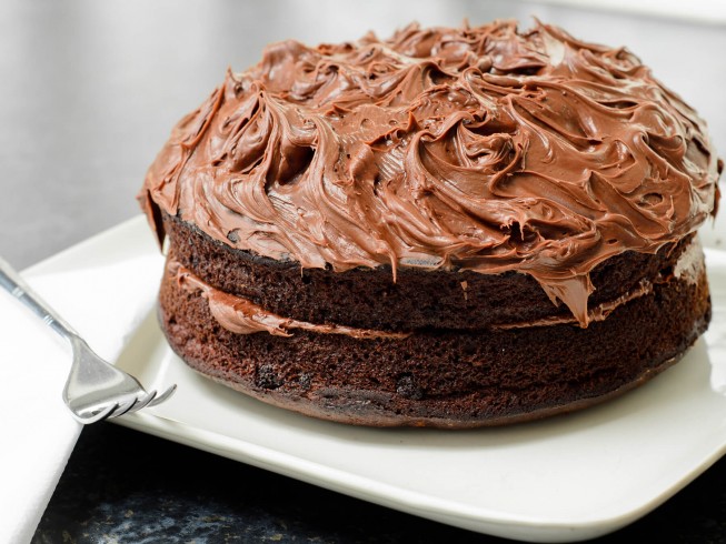 Caramelized Chocolate Onion Cake