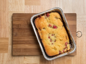 recipe for fabulous rhubarb cake