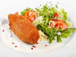 recipe for cheese-stuffed chicken kiev