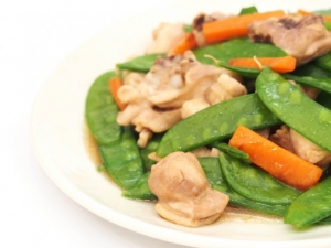 recipe for chicken and pea pod stir-fry