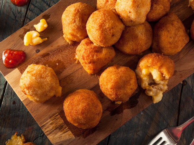 deep fried mac and cheese