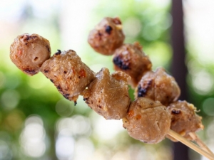 recipe for southeast asian grilled monkey balls (thai meatballs)
