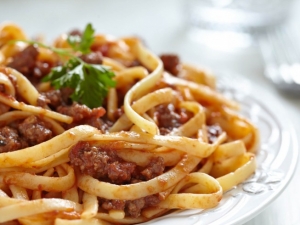 recipe for kathie lee giffords' spaghetti sauce