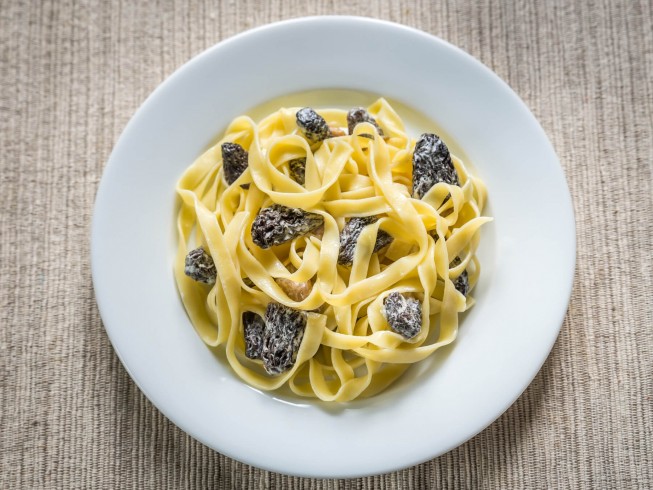 Pasta With Morel Mushroom Cream Sauce Recipe | CDKitchen.com