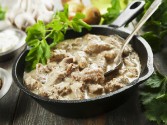Roast Pork Tenderloin with Thyme in White Wine Cream Sauce