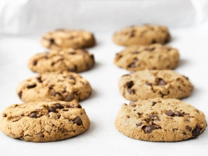 recipe for amish chocolate chip cookies