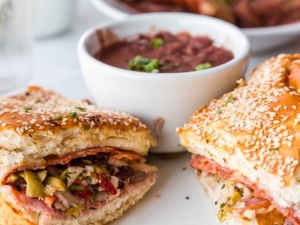 recipe for muffuletta bread loaves